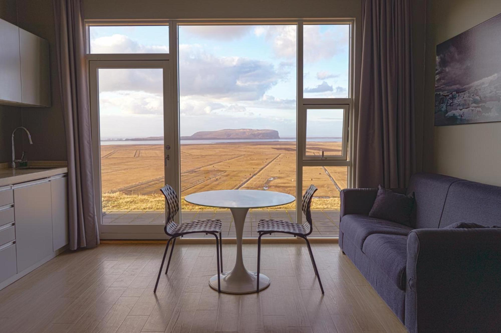 Studio Apartment with Sea View