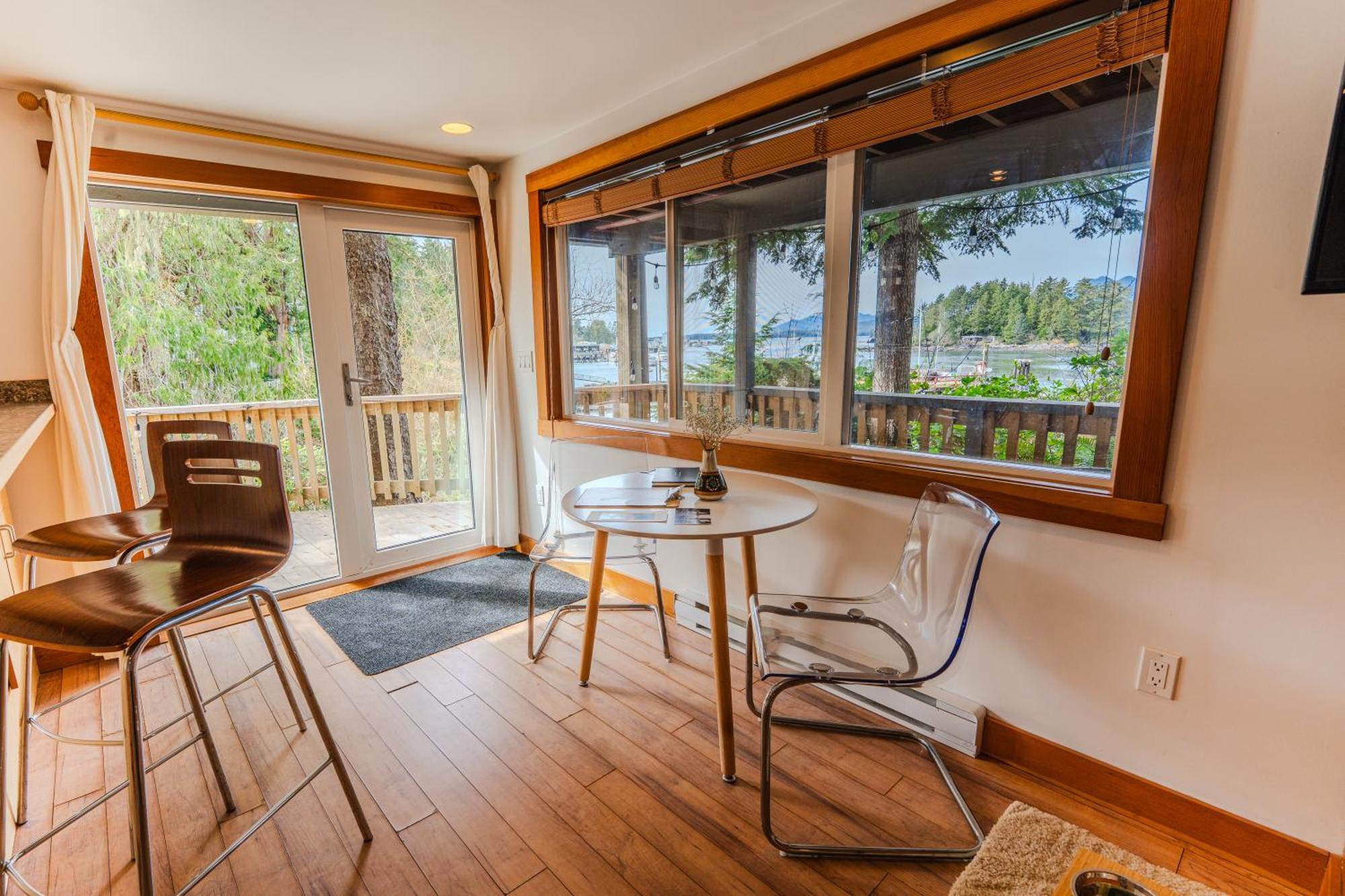 Garden Suite 5 - Pet Friendly