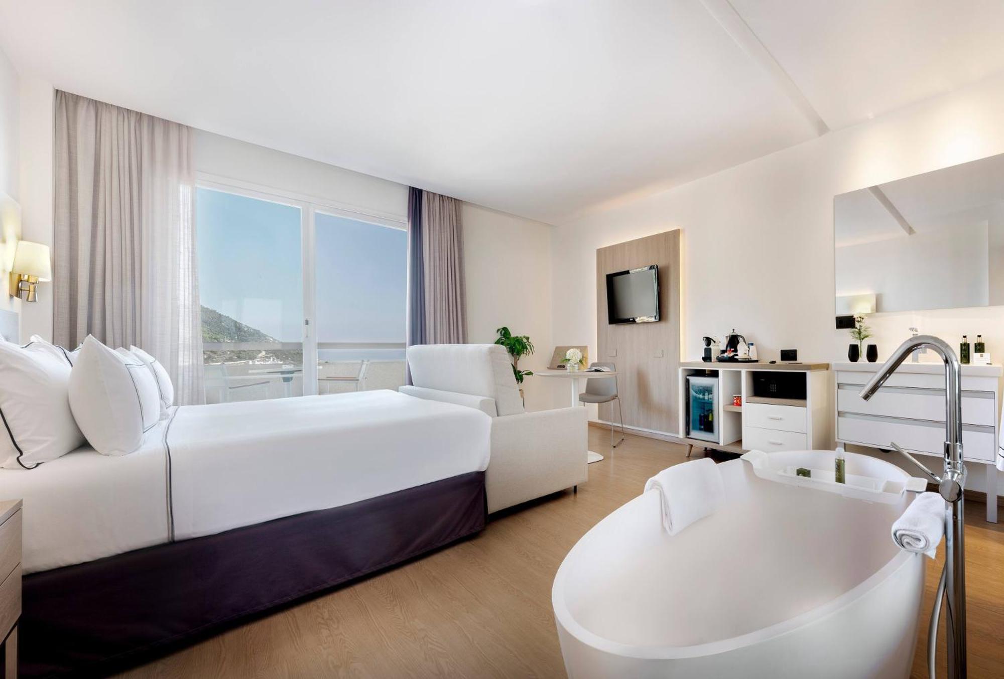 Grand Premium Room with Sea View