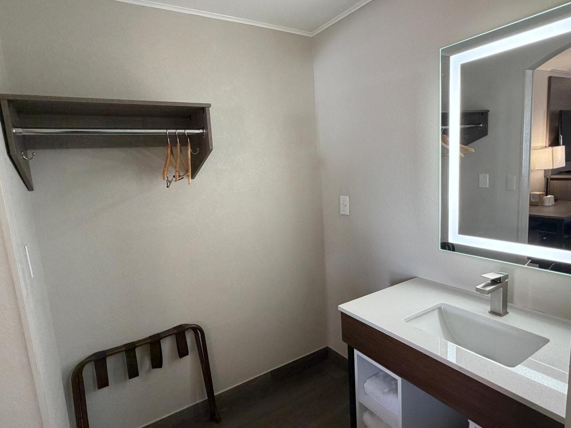 Quadruple Room - Smoking
