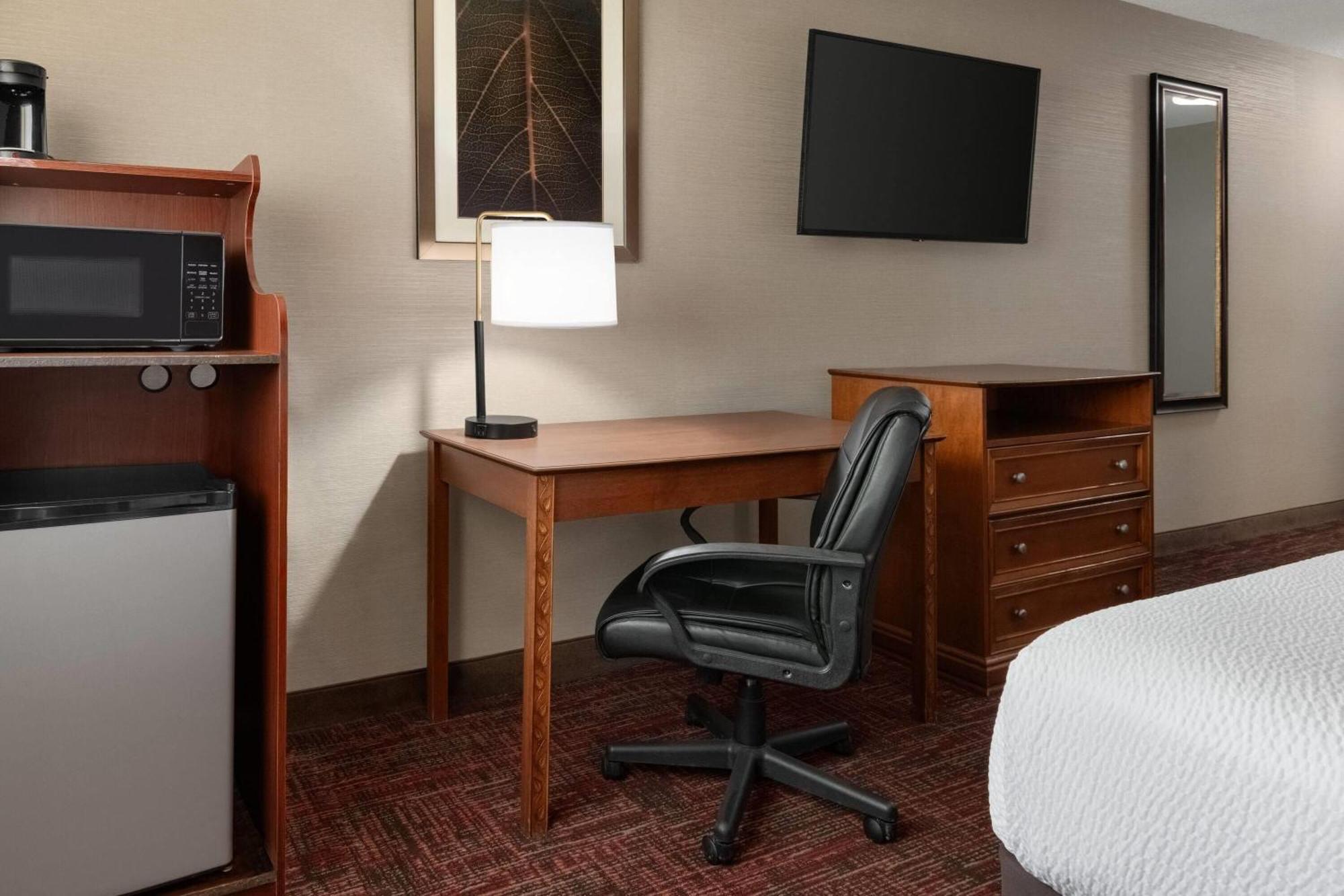 King Room, Non-Smoking