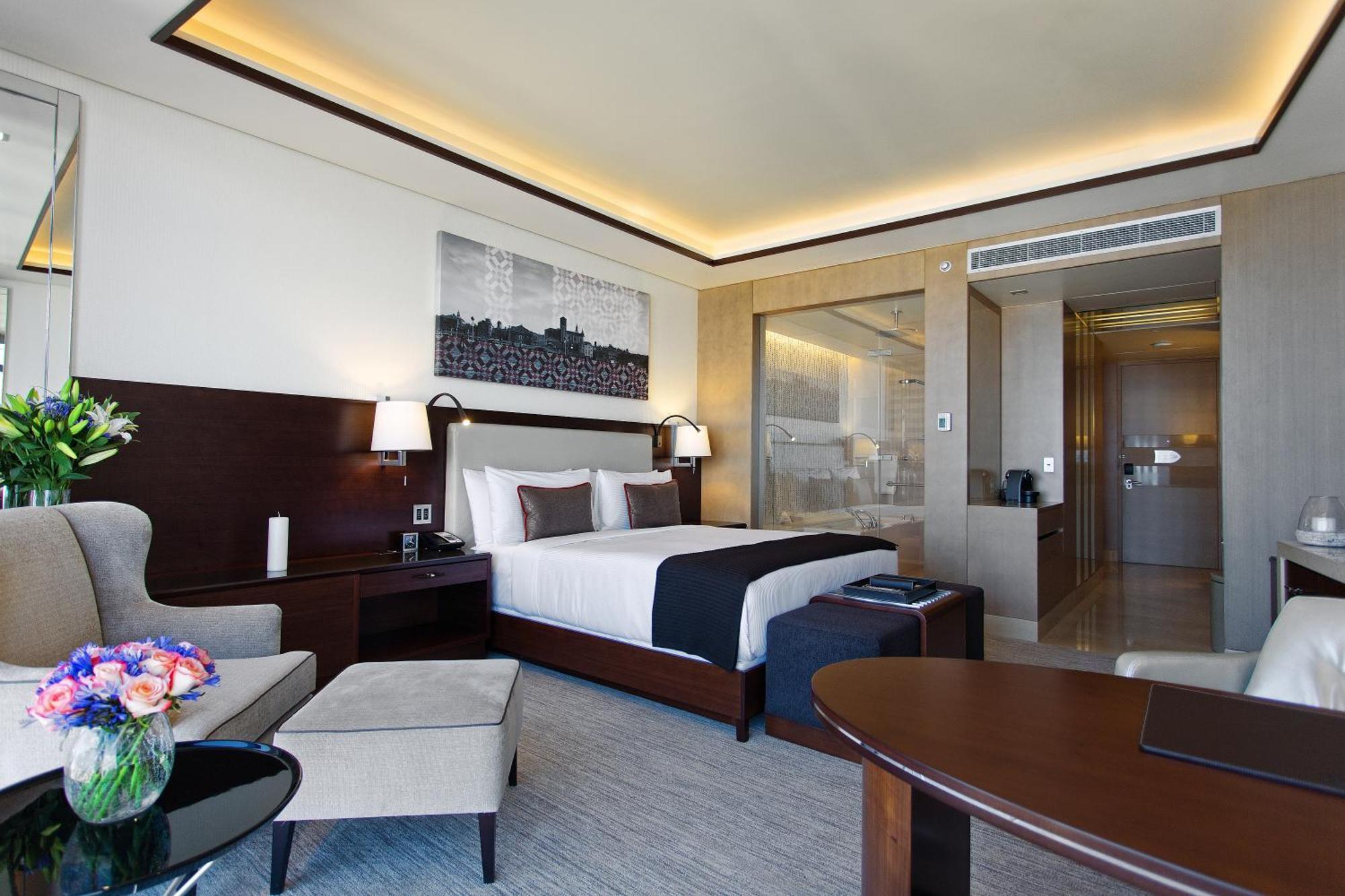 Fairmont Gold King Sea View