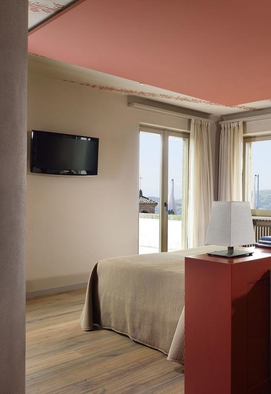 Suite with Spa Bath