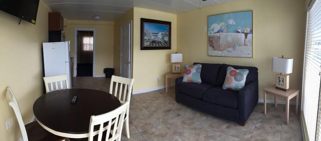 Standard Room with Double Bed and Sofa Bed