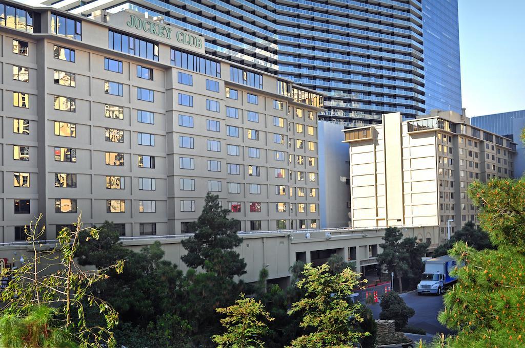 Family Suite with Shower,421983669:JPEG