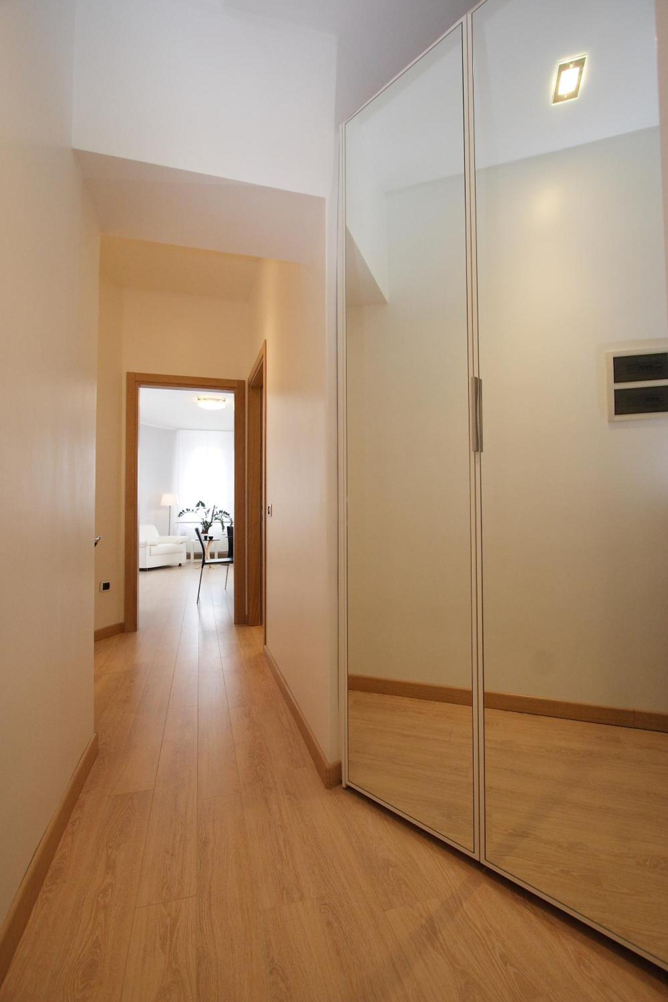 Studio (4 Adults)