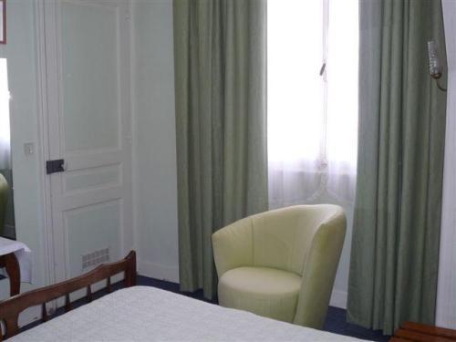 One-Bedroom Suite with Two Double Beds and Fireplace - Non-Smoking