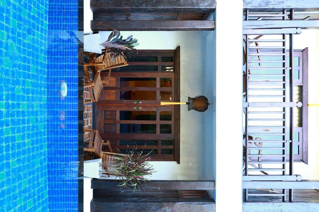 Deluxe Double Room with Pool Access,772564114:JPEG