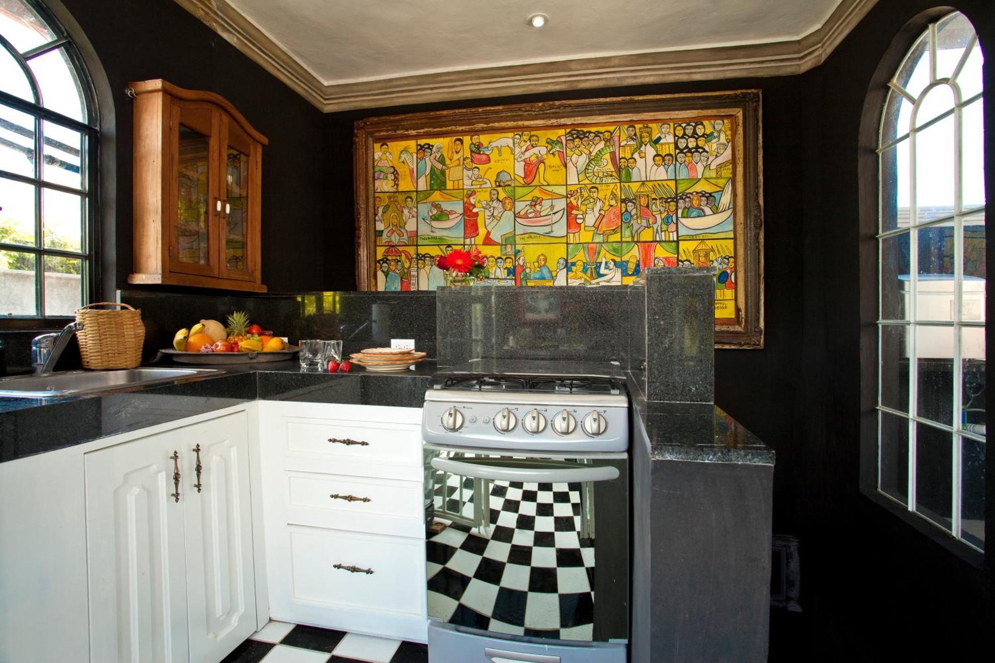 Candelaria Suite