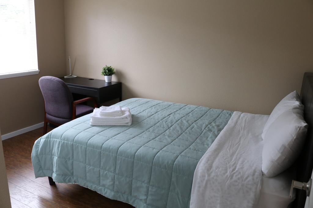 Standard Double Room with Shared Bathroom