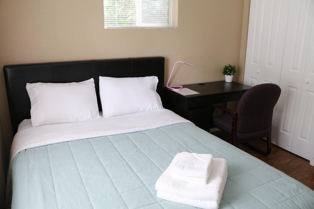 Standard Double Room with Shared Bathroom
