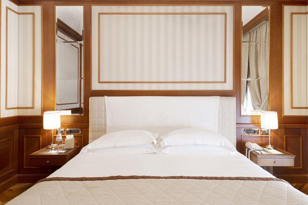 Classic Double or Twin Room