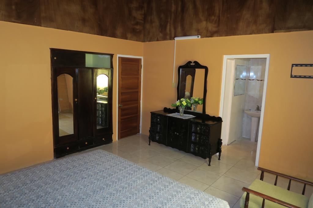 Triple Room with Balcony