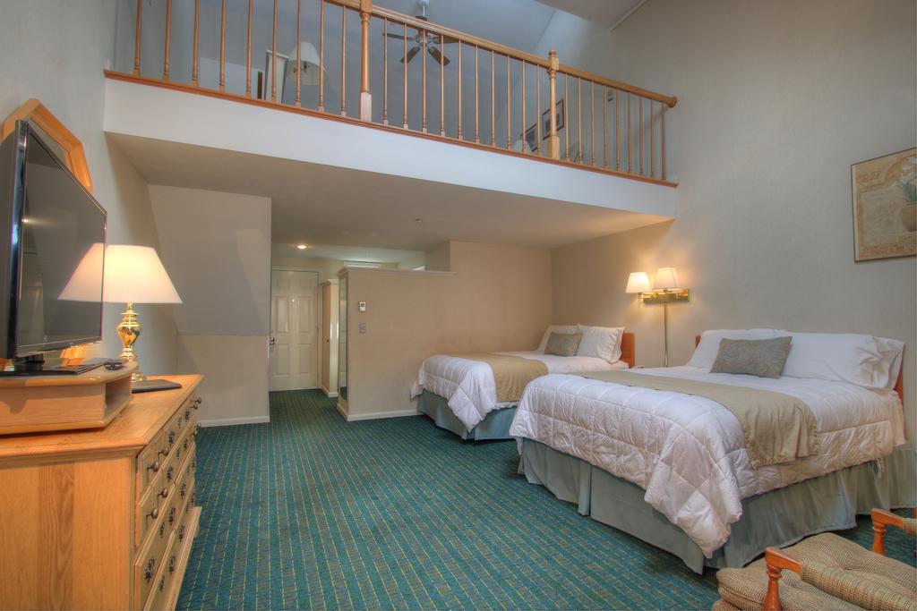 Deluxe Family Double Room with Ocean View - Deluxe Hotel Building,398418669:JPEG