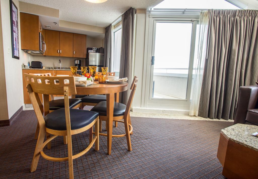 One-Bedroom Suite