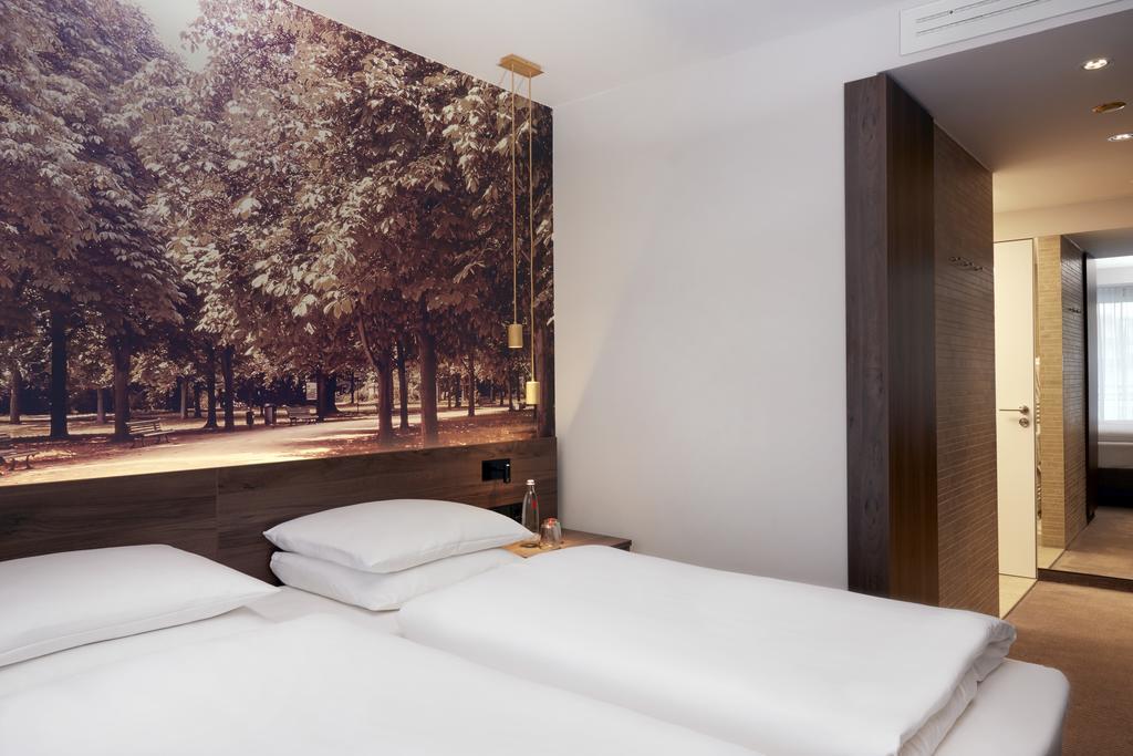 Comfort Double or Twin Room