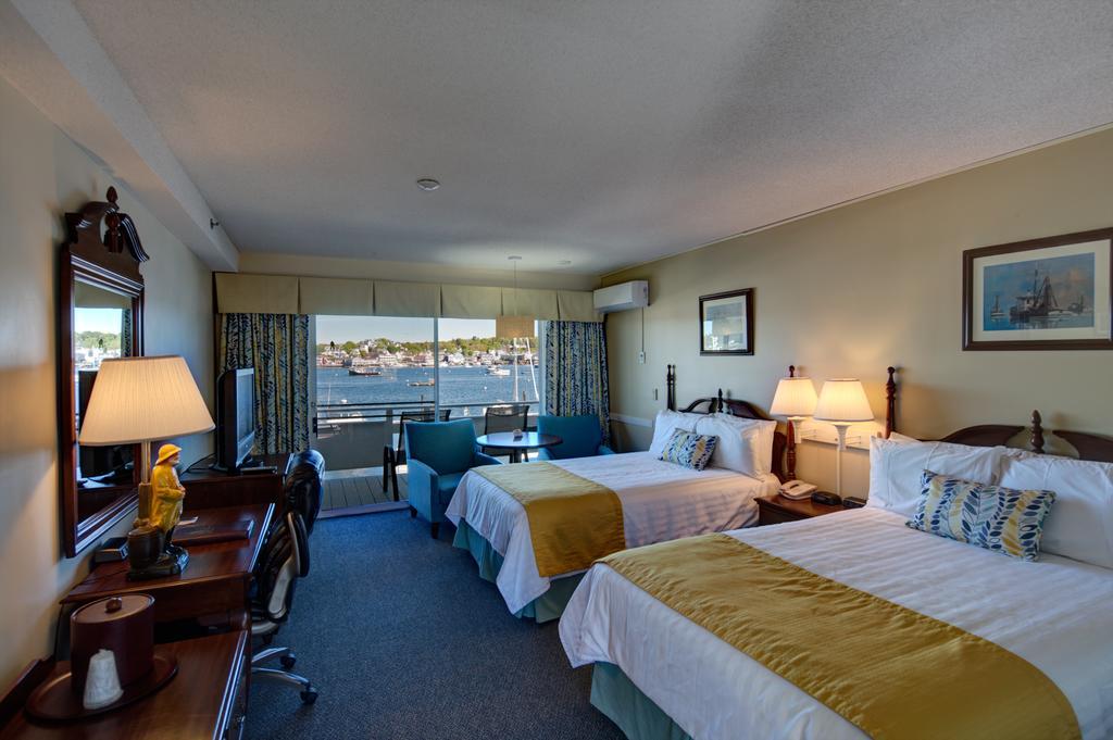 Double Room with Two Double Beds and Harbor Front View