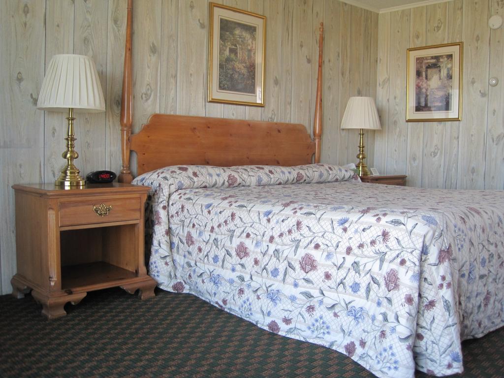 King Room - Ground Floor,504467778:JPEG