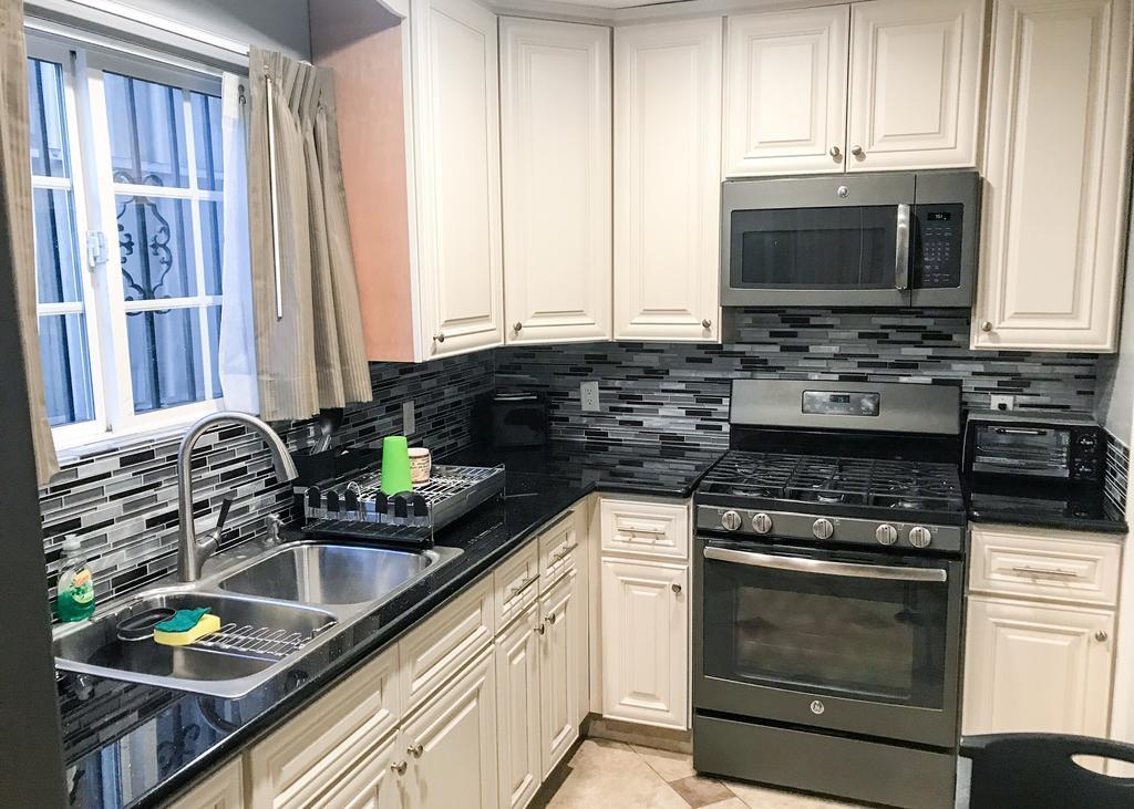 Family Studio with Kitchen