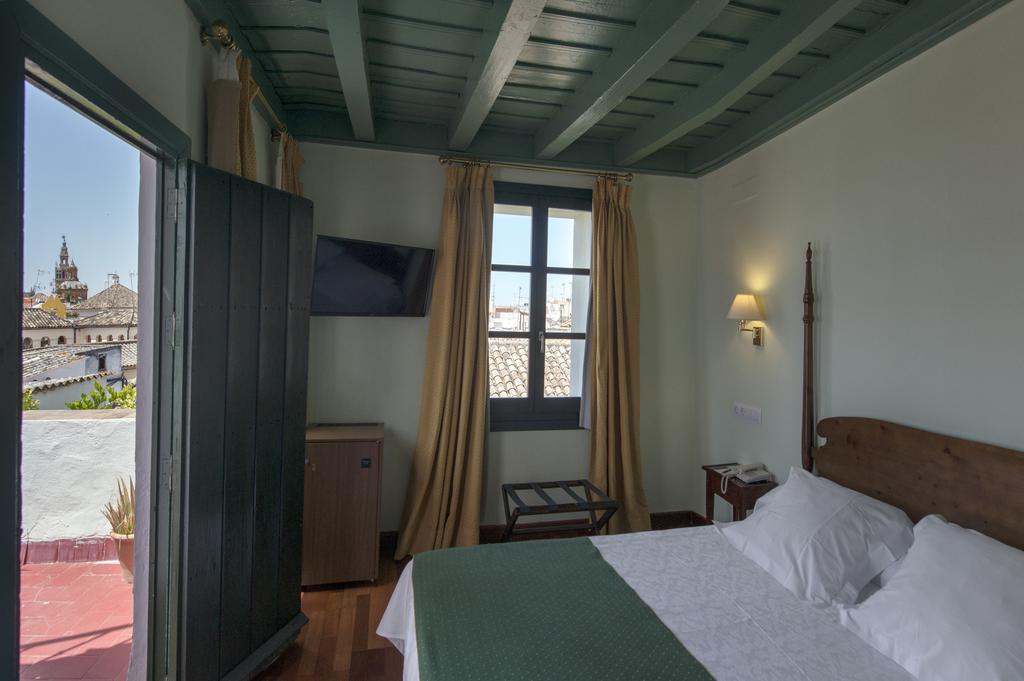 Basic Double Room