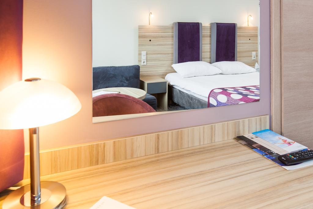 Standard Twin Room,761752048:JPEG