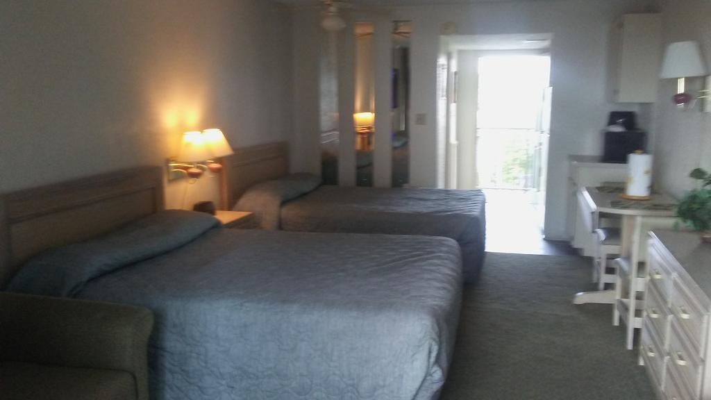 Standard Family Room