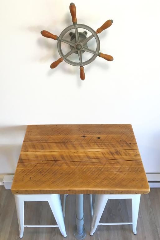 Queen Suite,683049066:JPEG