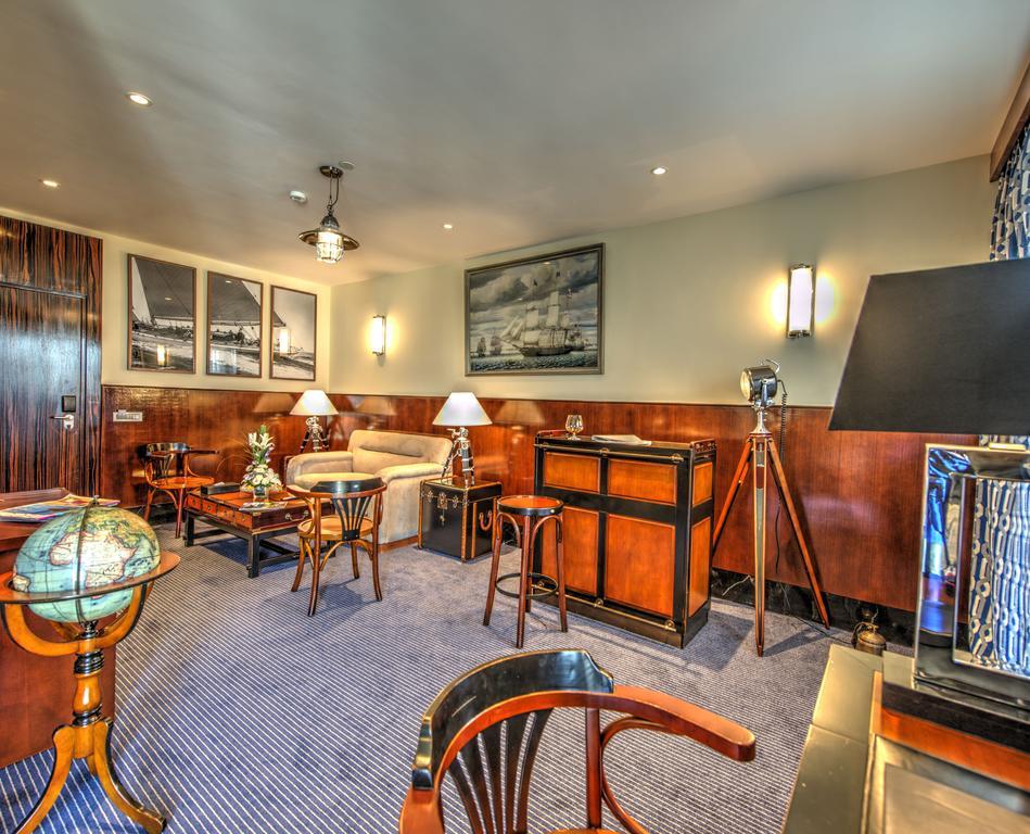 Collection Suite,435564471:JPEG