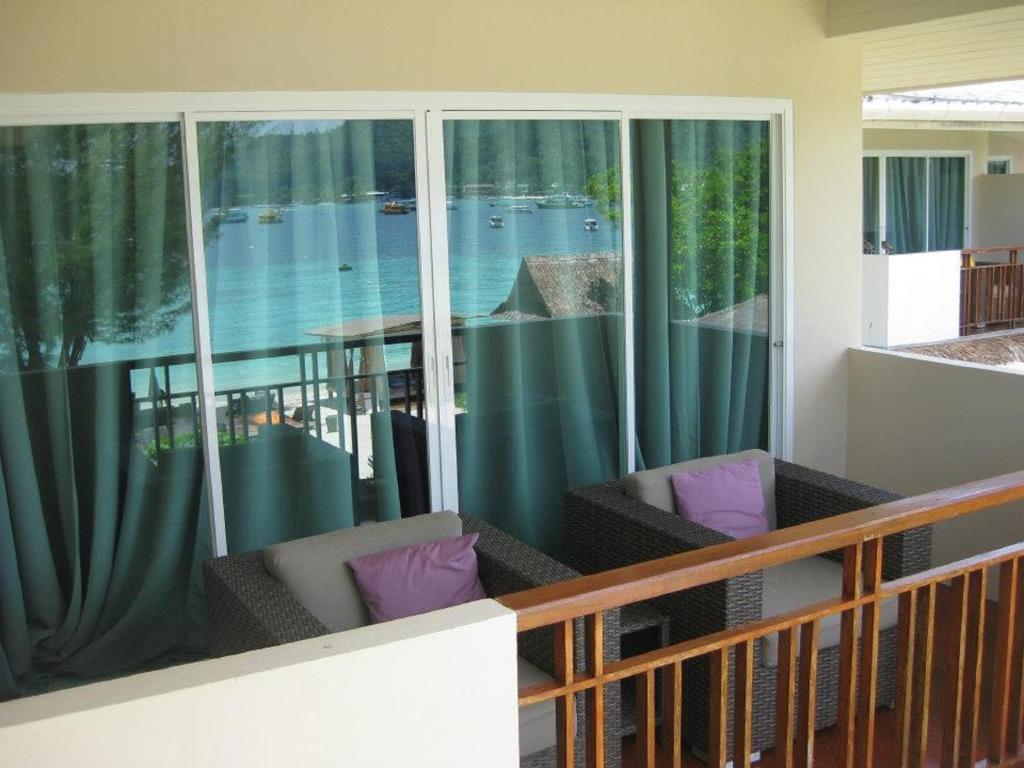 Grand Double Room with Sea View