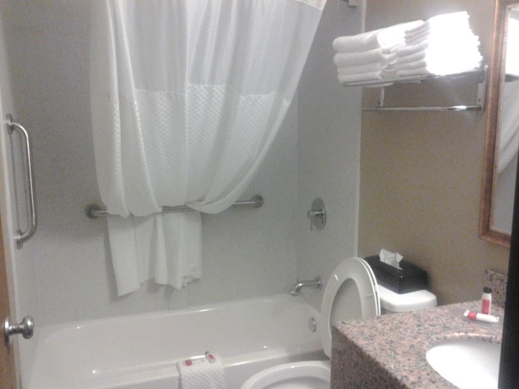 Double Room with Two Double Beds - Non-Smoking