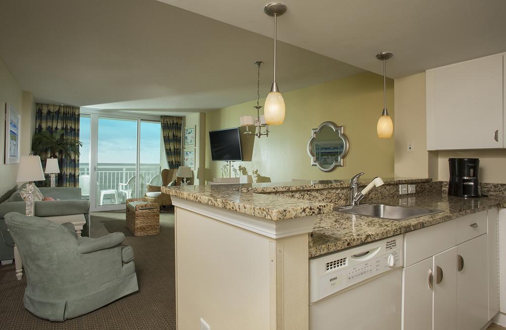Two-Bedroom Suite - Ocean Front