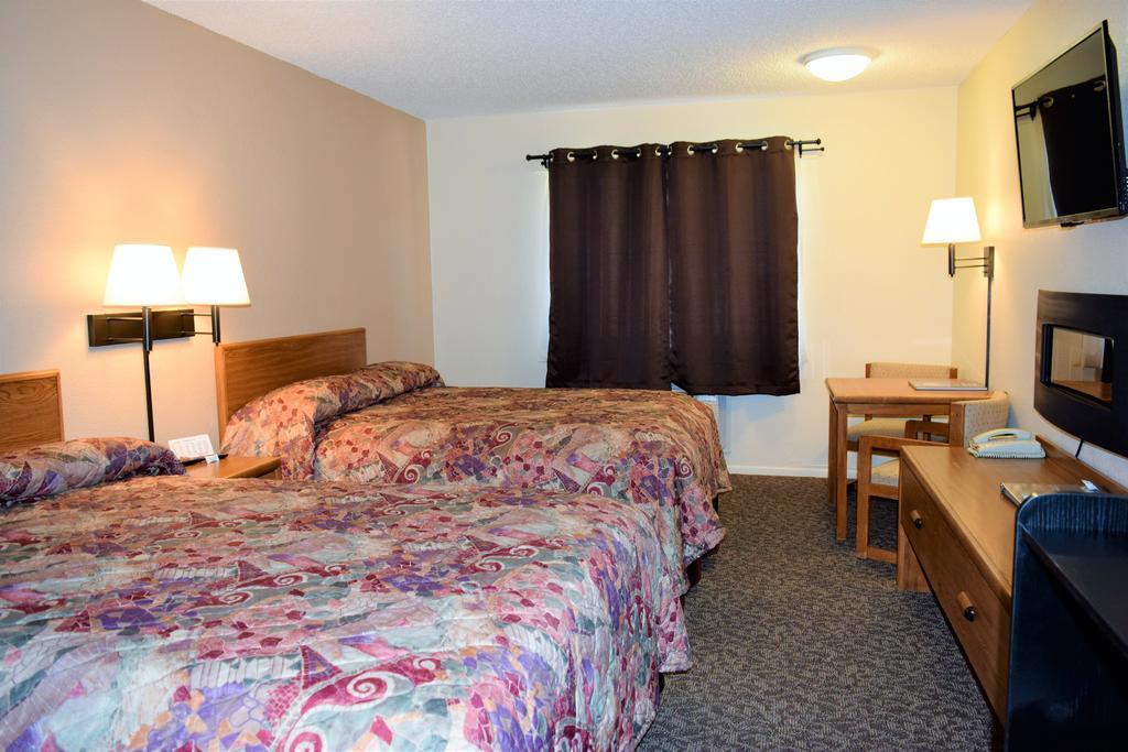 Queen Room with Two Queen Beds