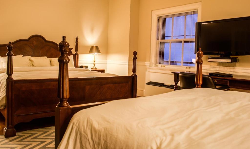 Two Bed Suite