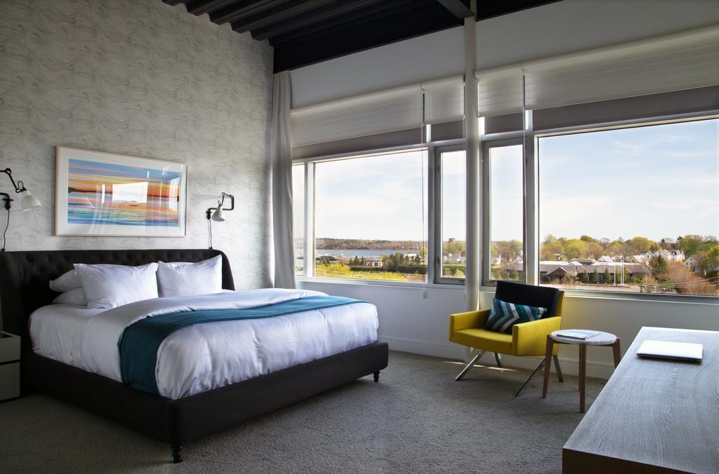 Superior King Room,477139479:JPEG