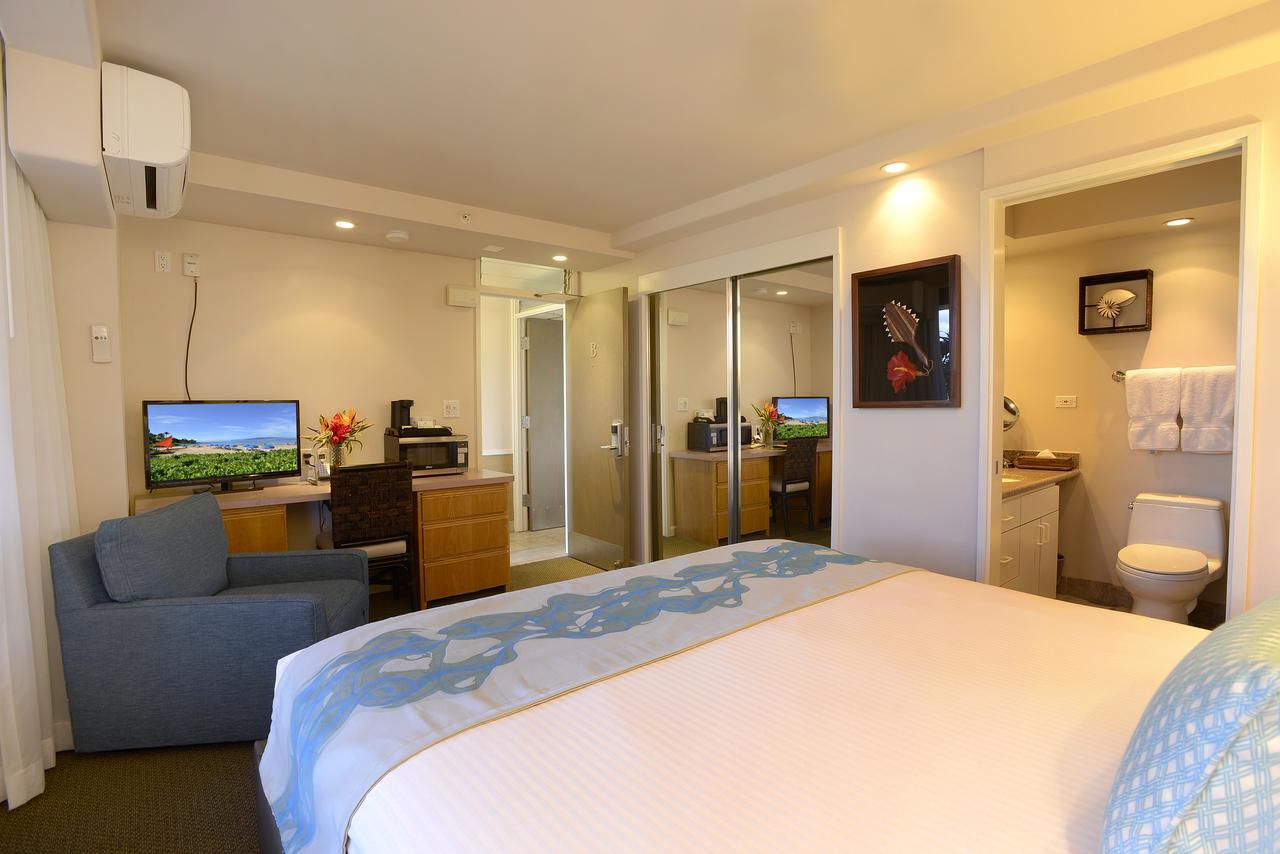 Premium Two-Bedroom Apartment with Ocean View and Balcony