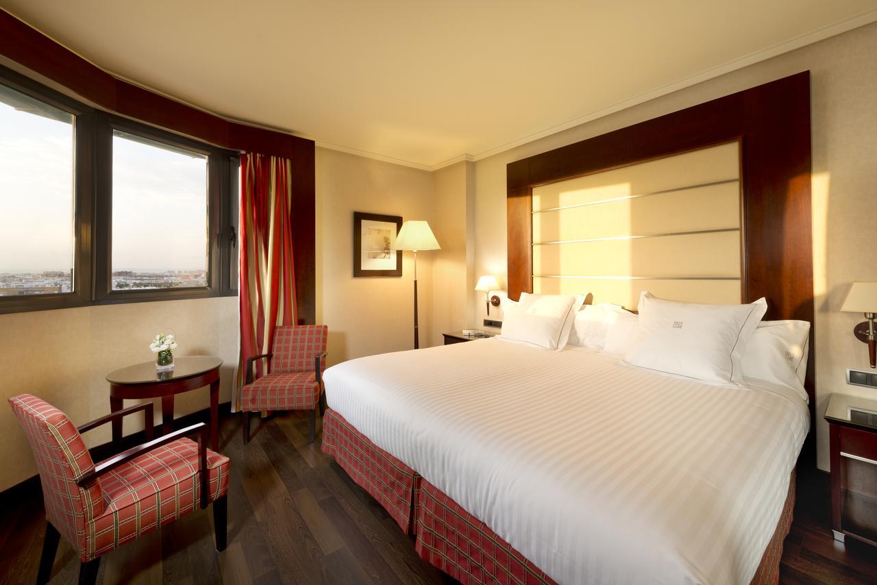 Double or Twin Room (1-2 Adults)