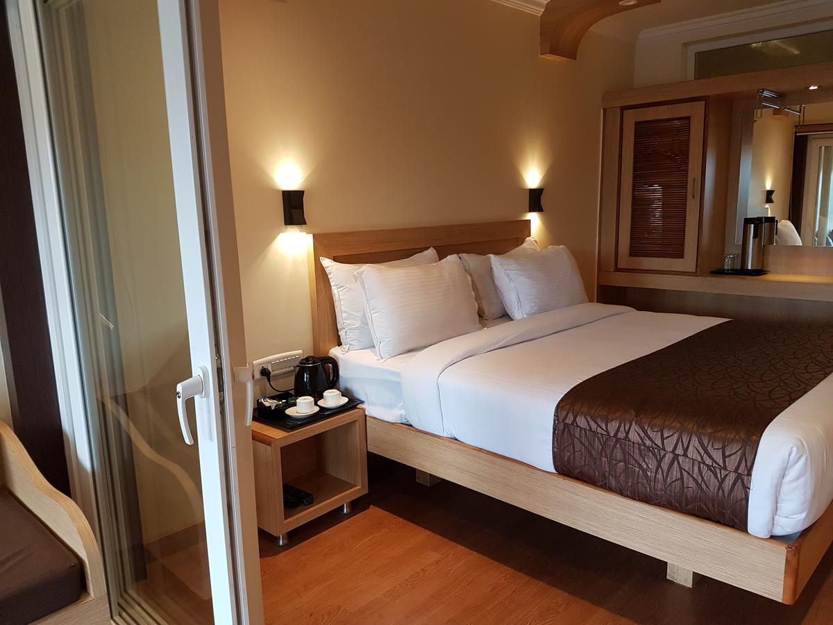 Superior Double Room,737955427:JPEG