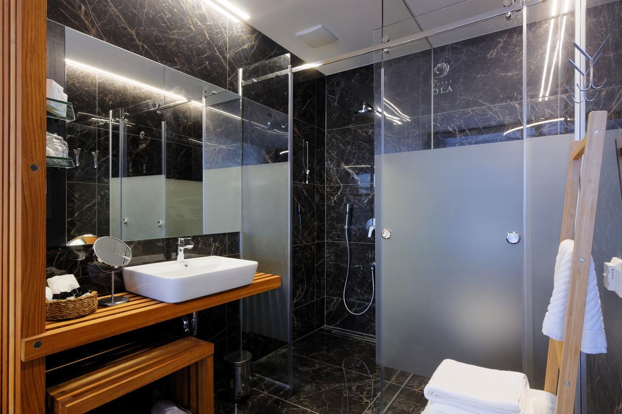 Superior Double or Twin Room with Balcony and Sea View - Facilities for disabled