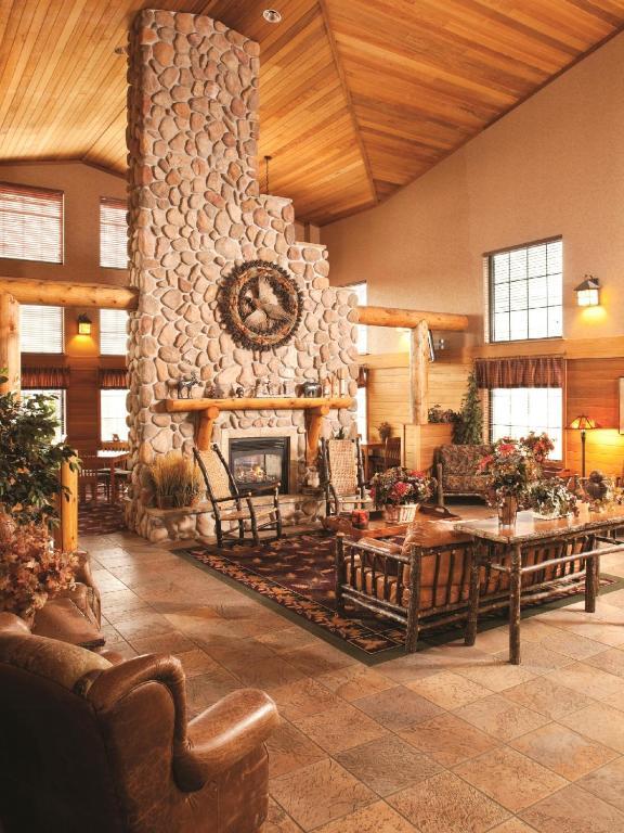 Family Room,114320585:JPEG