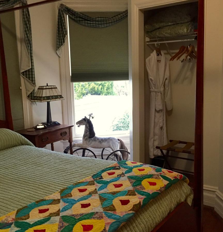 Puritan Room