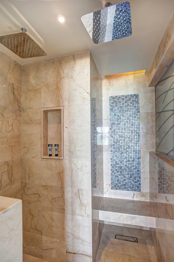 Luxury Family Suite ocean view Diamond Club