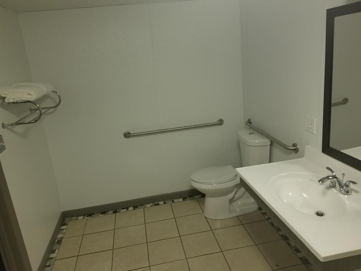 Queen Room - Disability Access,1499426818:JPEG
