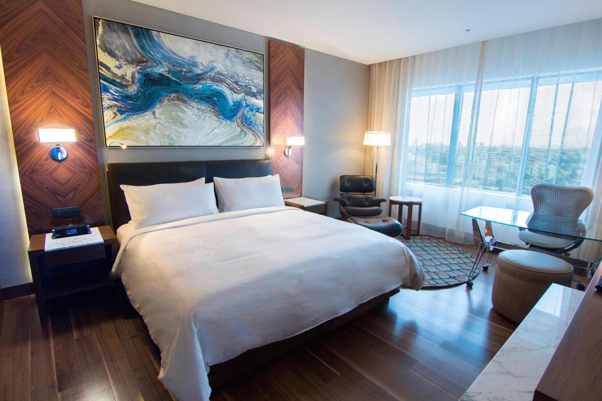 Executive Master Suite