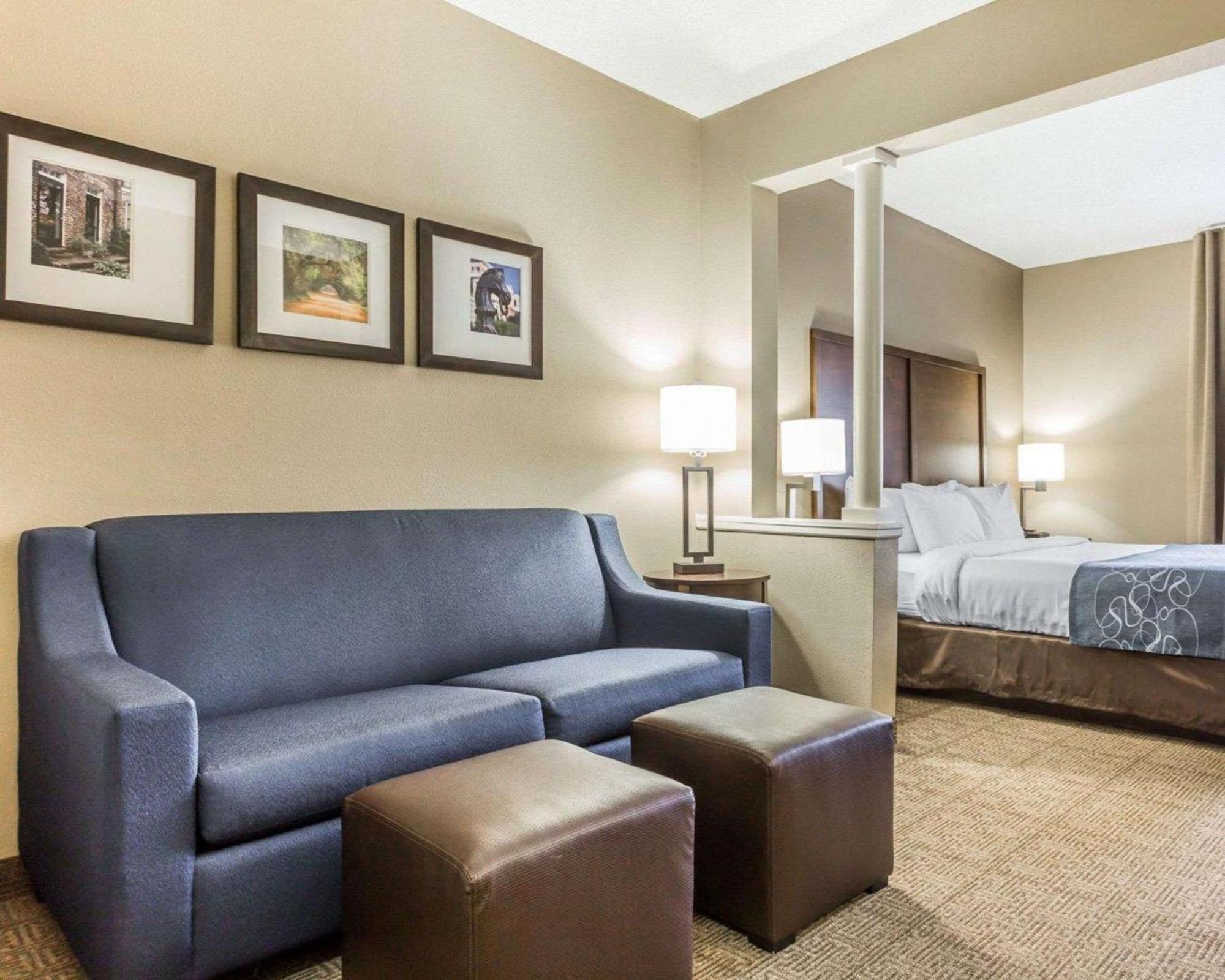 Suite with Two Queen Beds - Accessible/Non-Smoking
