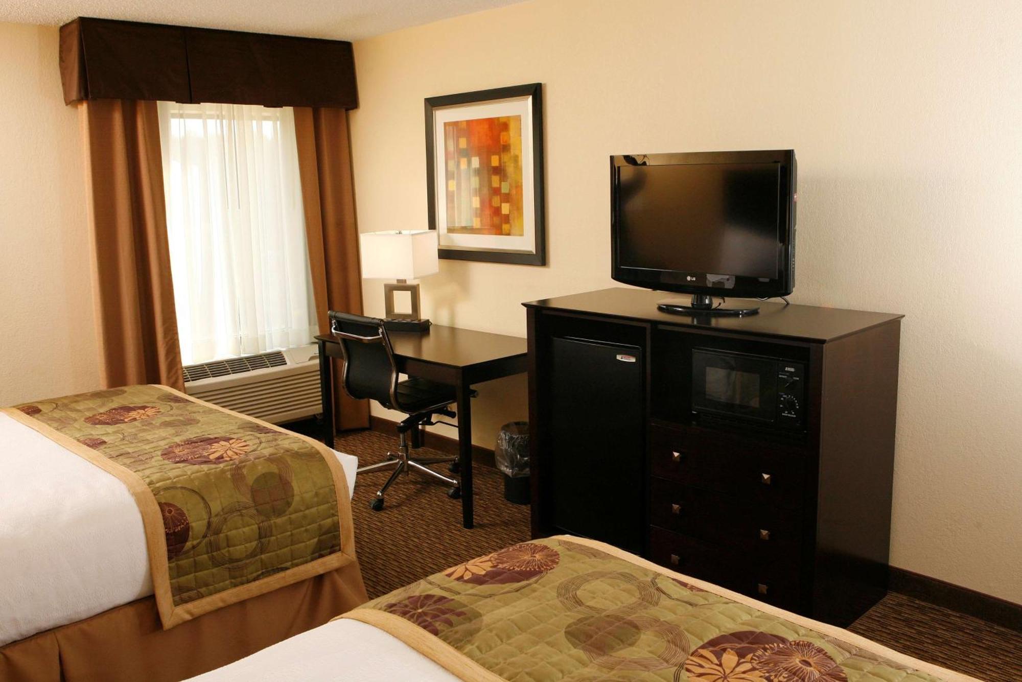 Queen Room with Two Queen Beds - Disability Access