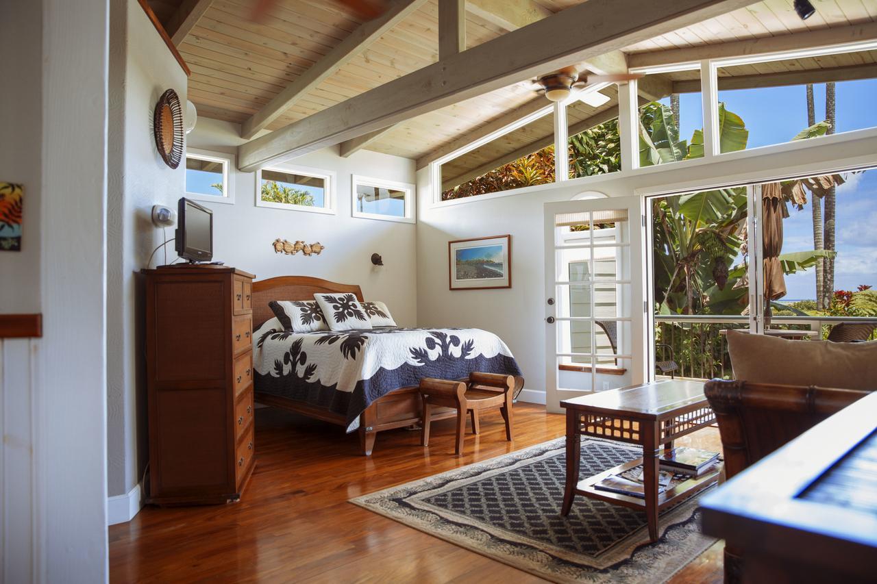 Deluxe Suite with Sea View