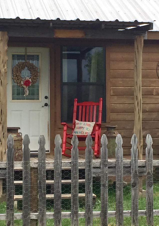 One-Bedroom Cabin