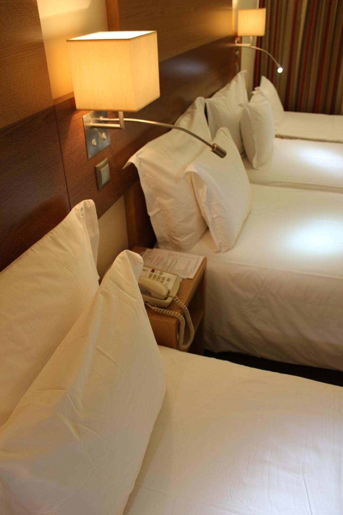 Family Room (2 Adults + 1 Child up to 12 years old)