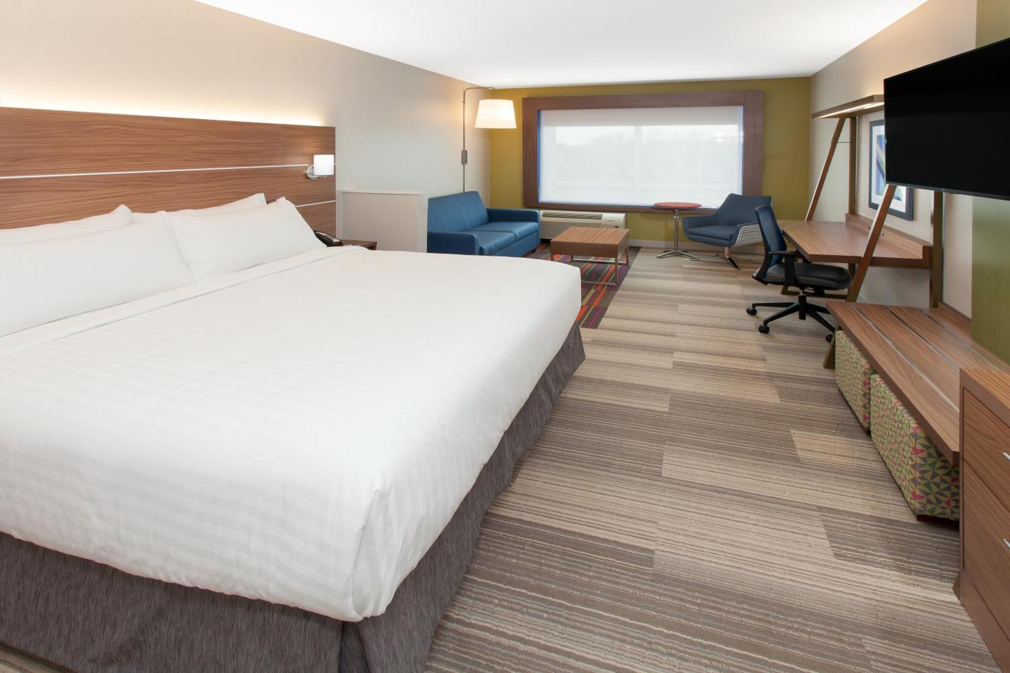 Suite - Mobility Access/Hearing Accessible