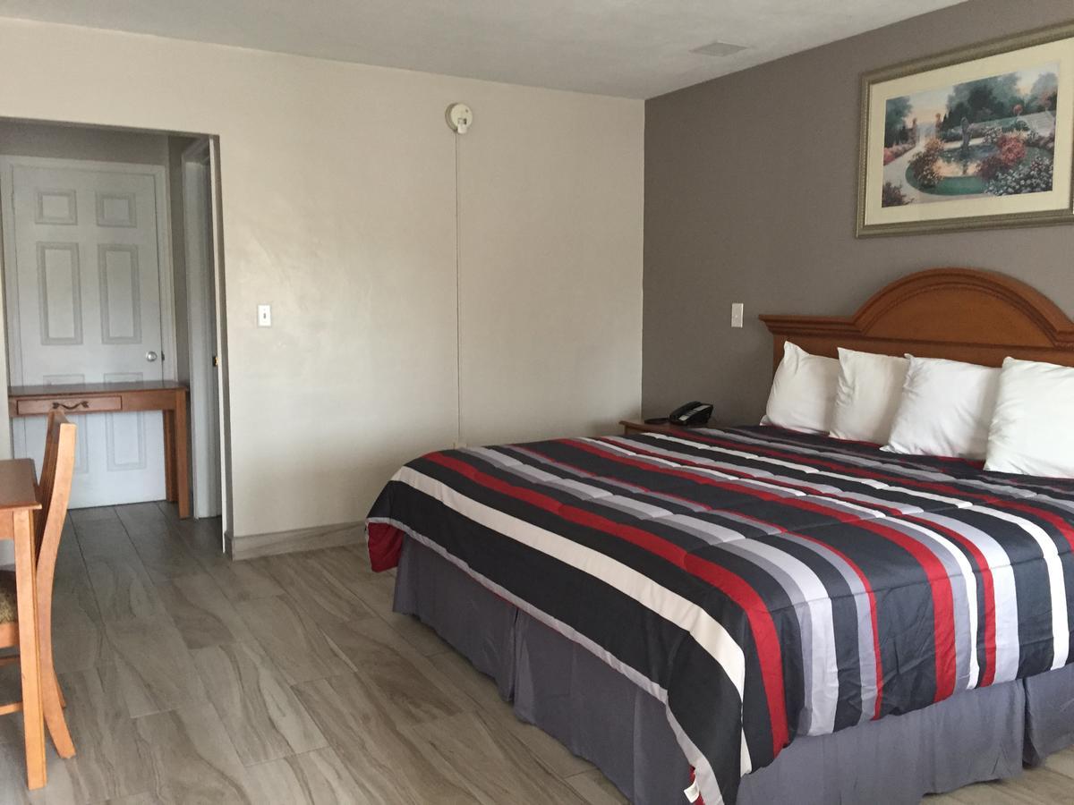 Standard King Room